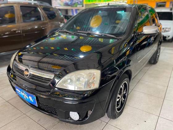 CHEVROLET CORSA 1.4 MPFI MAXX SEDAN 8V FLEX 4P MANUAL CHEVROLET CORSA 1.4 MPFI MAXX SEDAN 8V FLEX 4P MANUAL